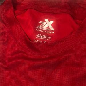 Red zeroposur t shirt short sleeve